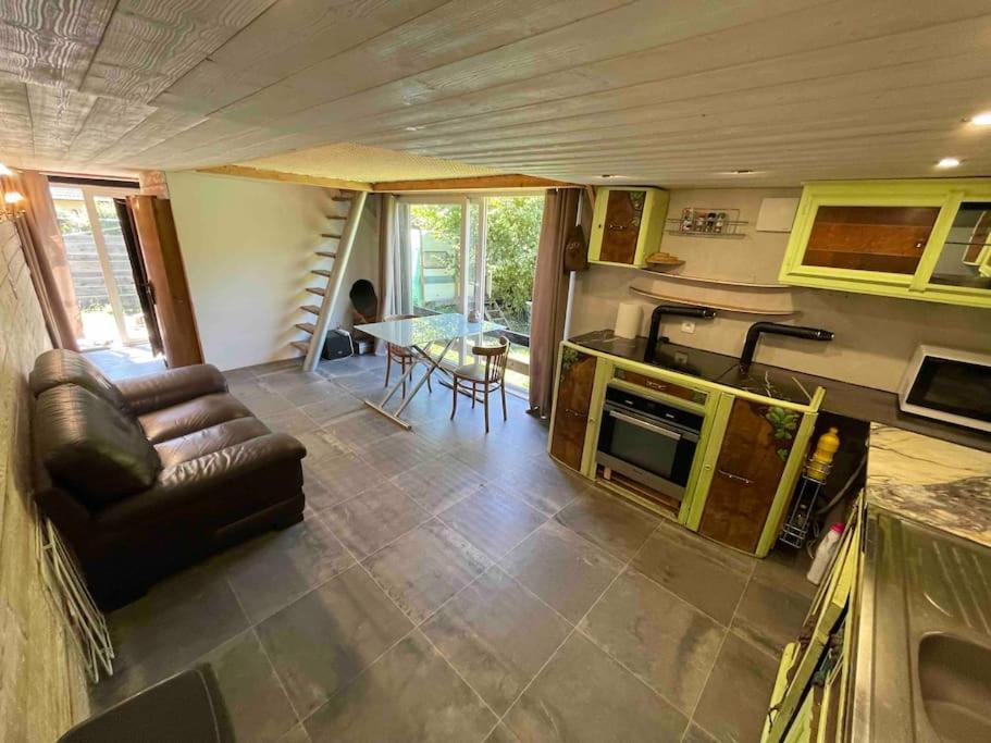 Апартаменты La Tiny House De Chaparon Lathuile Экстерьер фото